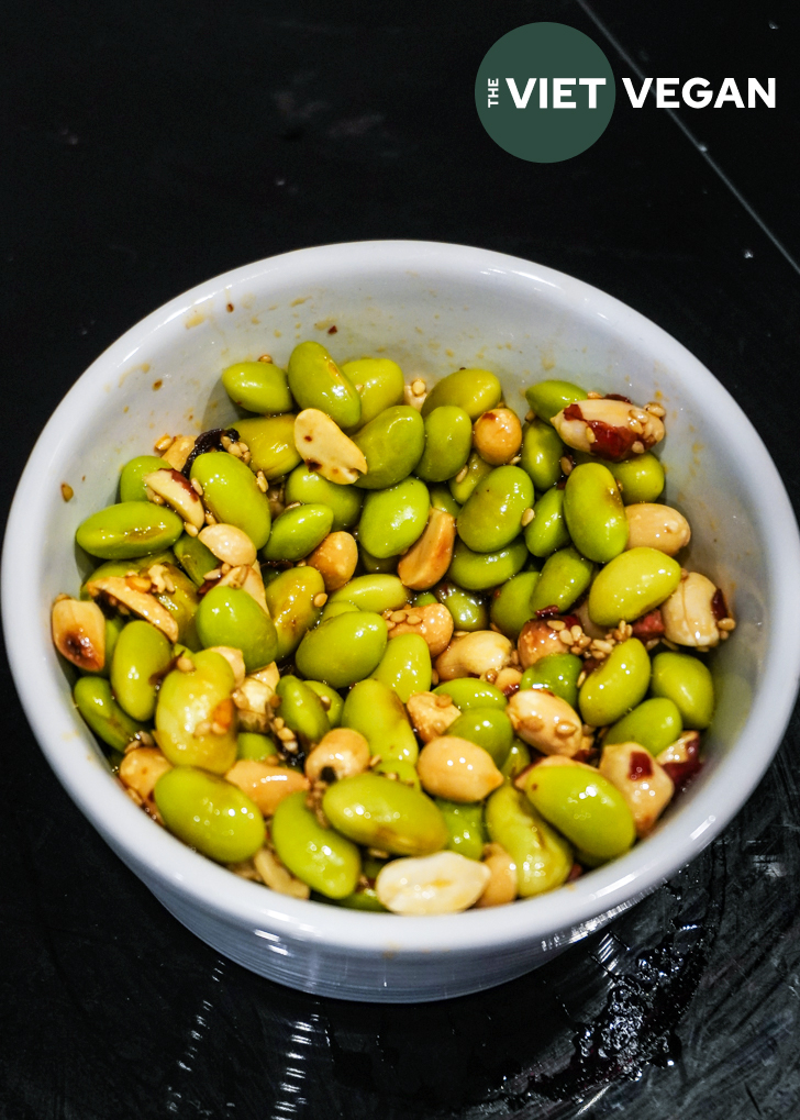 Crunchy edamame peanut salad in bowl
